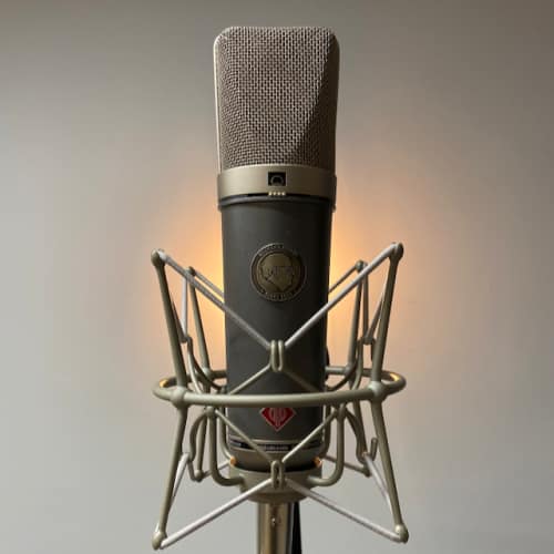 Neumann TLM 67